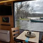 Hausboot Am Luckow (Mecklenburg-Vorpommern)