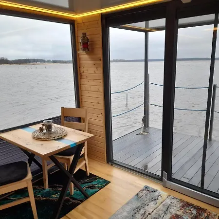Hotel na wodzie Hausboot Am Luckow (Mecklenburg-Vorpommern)